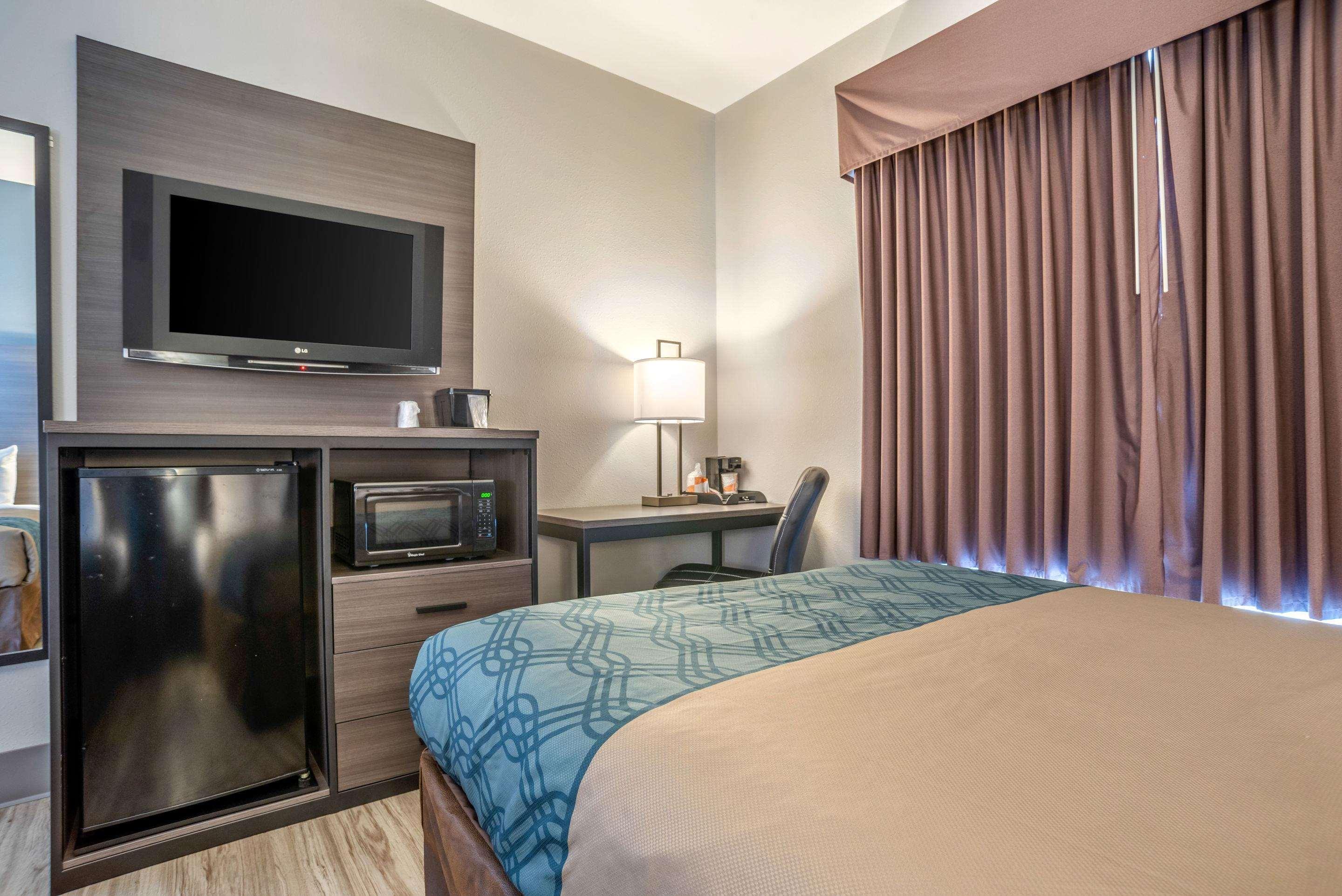Quality Inn & Suites Demopolis Ngoại thất bức ảnh
