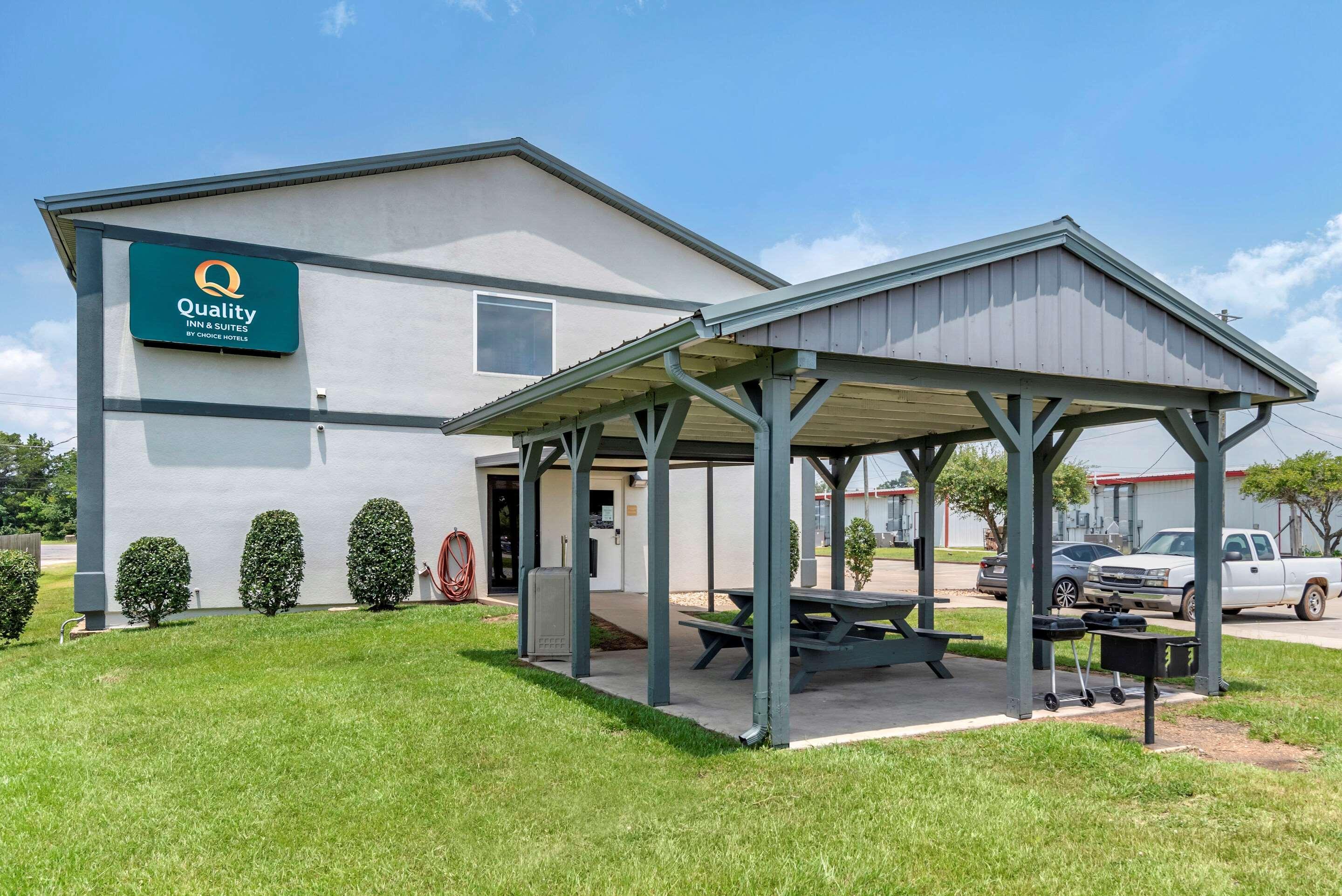Quality Inn & Suites Demopolis Ngoại thất bức ảnh