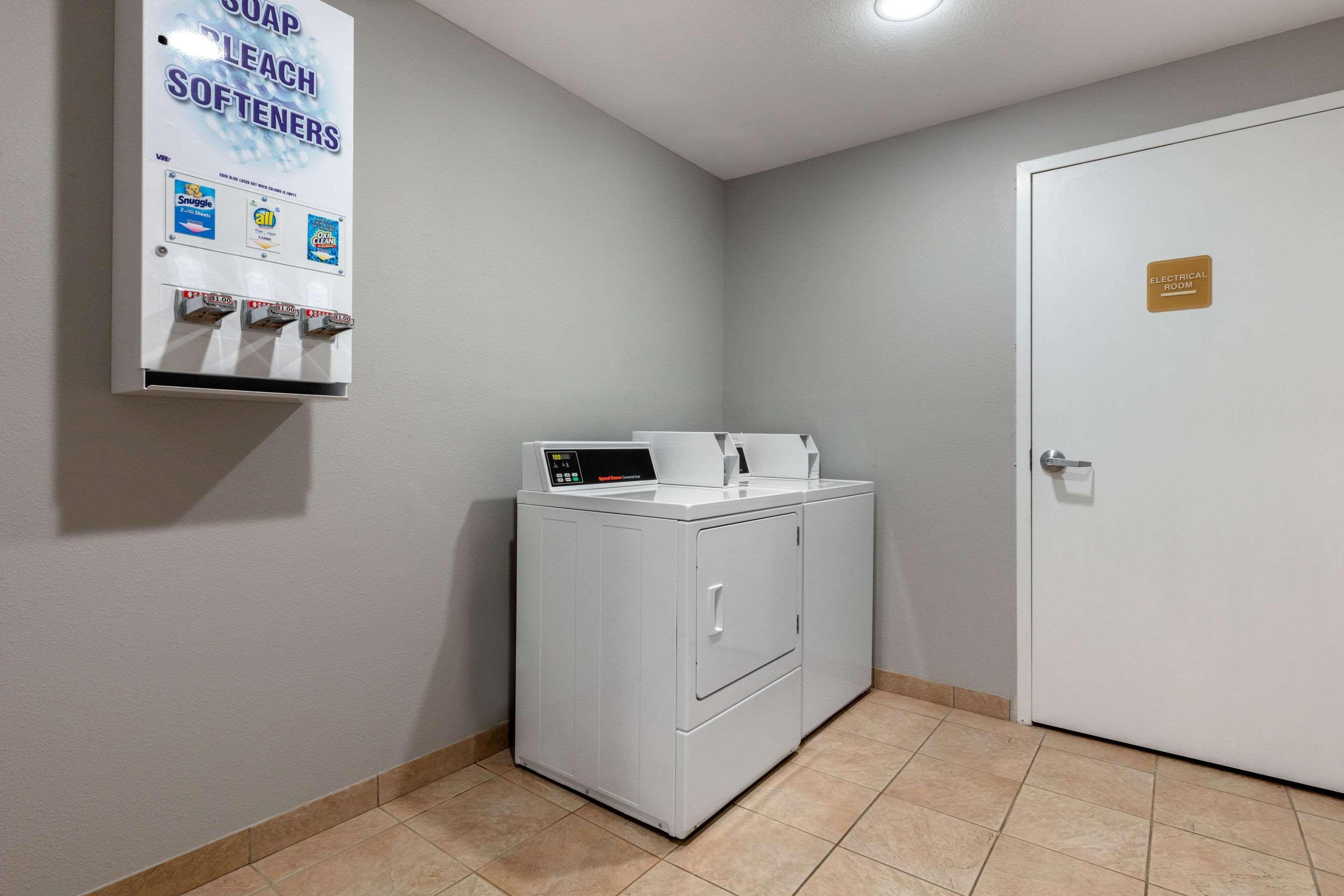 Quality Inn & Suites Demopolis Ngoại thất bức ảnh
