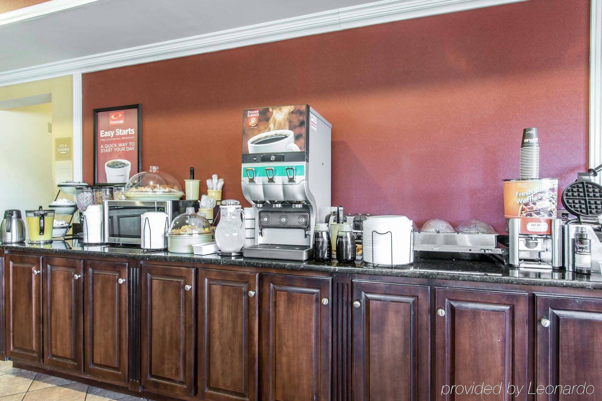 Quality Inn & Suites Demopolis Ngoại thất bức ảnh